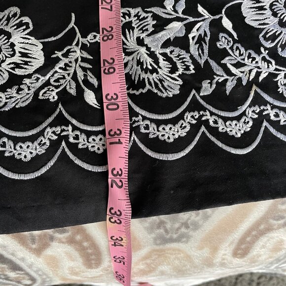 Ann Taylor Embroidered Black Dress 4P - Picture 5 of 5